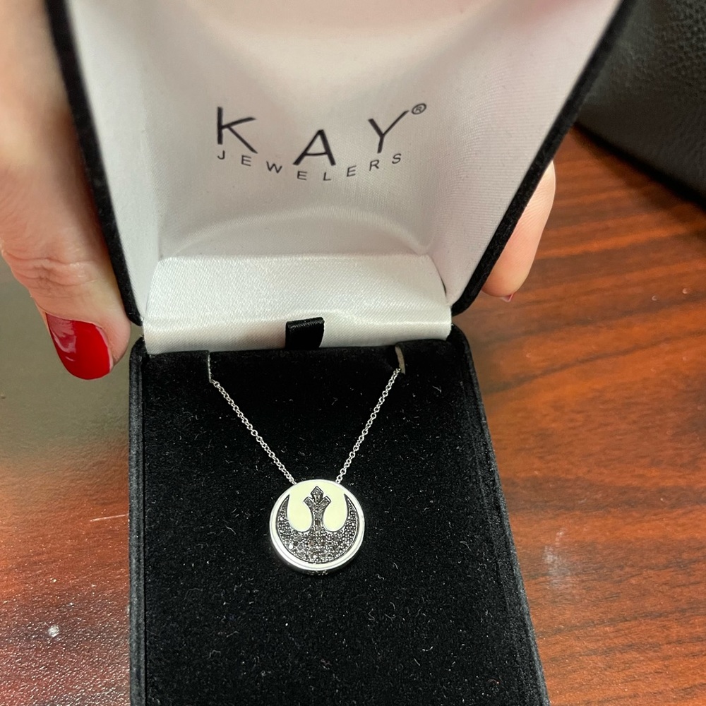 Kay Jewelers, Star Wars rebel alliance necklace with black diamonds